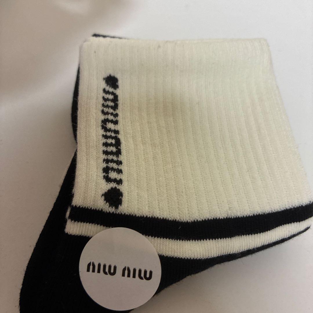 miu miu ストライプソックスセット
