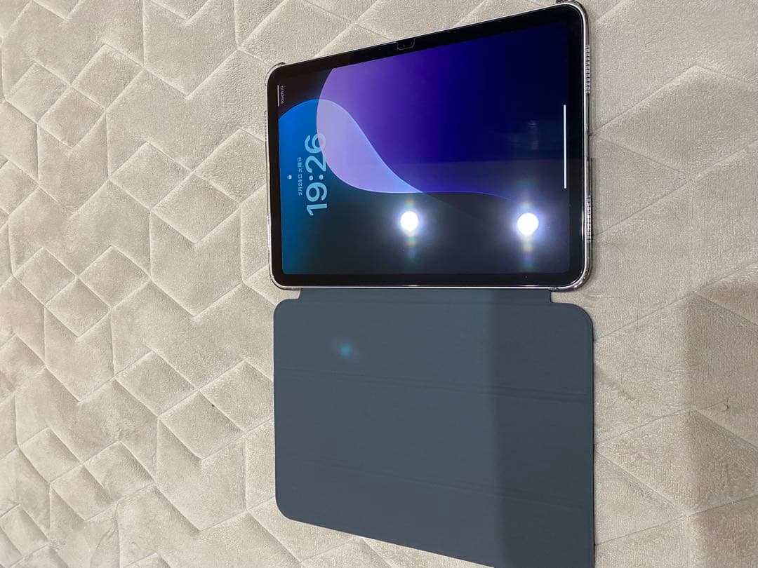 Apple iPad 第10世代 64GB Wi-Fiモデル シルバー