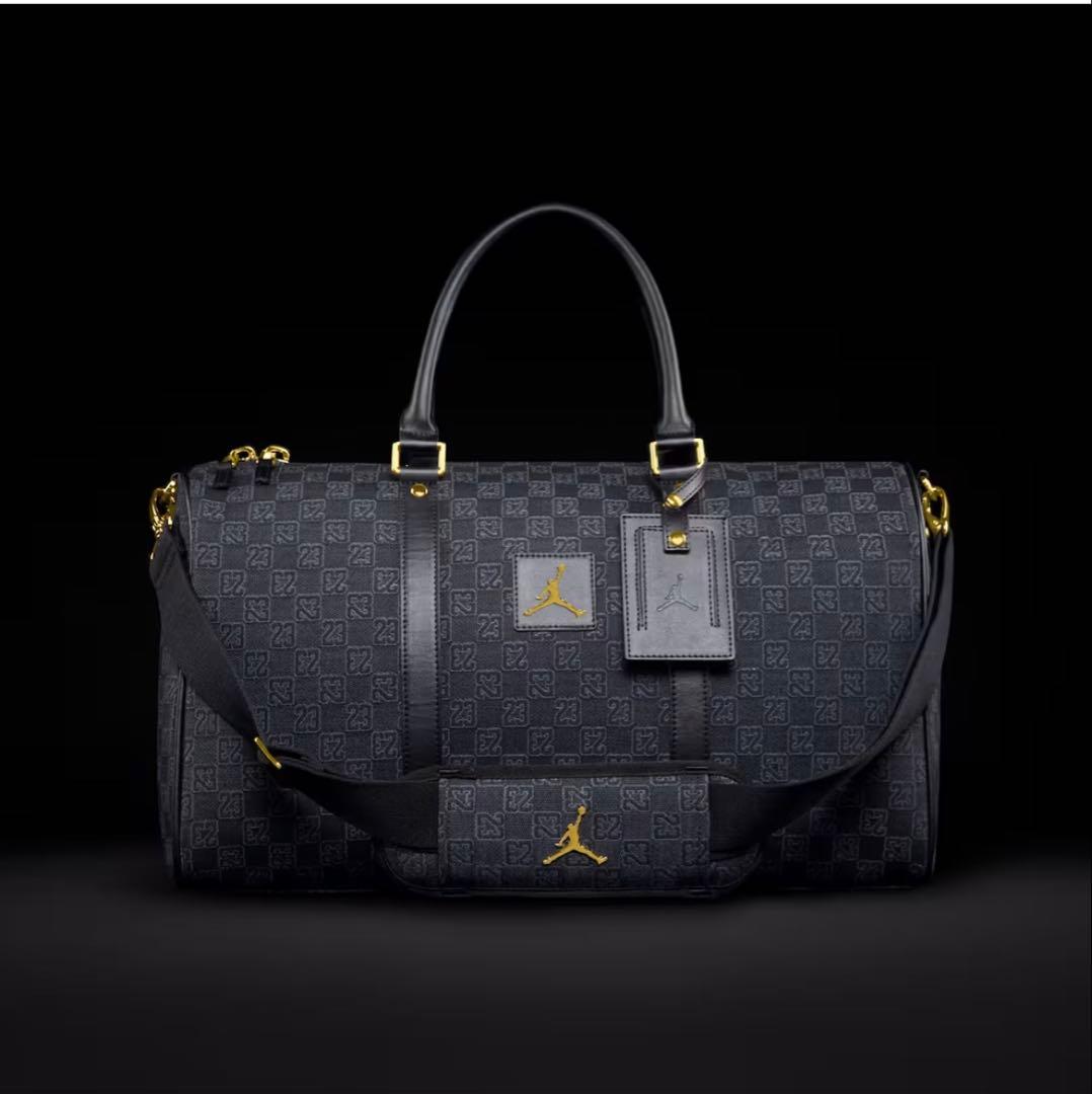 バッグ Jordan Monogram Duffle Bag (25L) \"Black\"