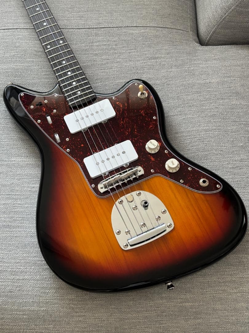 PLAYTECH JM250 Sunburst エレキギター