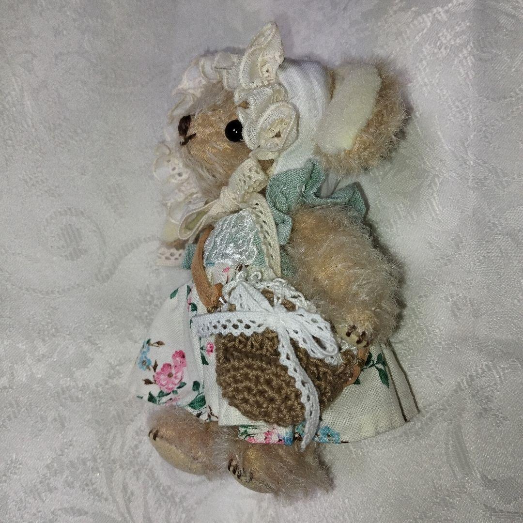 垂れ耳うさぎちゃん　ハンドメイド　テディベア　ぬいぐるみ