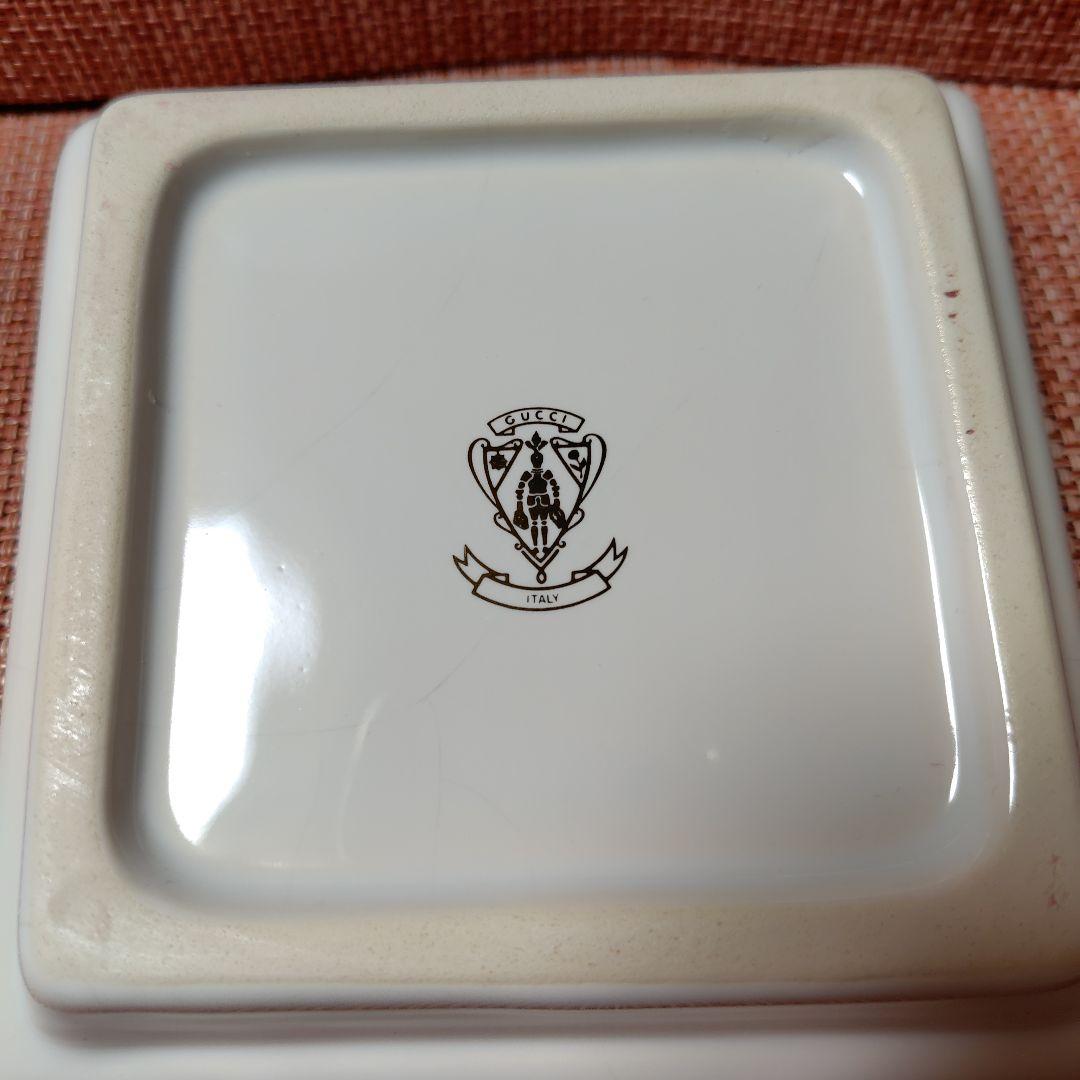 【希少】GUCCIフラワーホワイトゴールド　灰皿　ジュエリートレイ　ヴィンテージ
