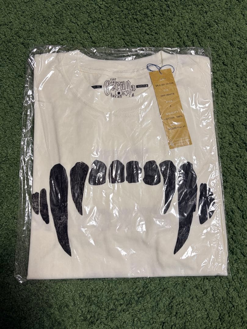 未使用品 geruga 牙 プリントTシャツ