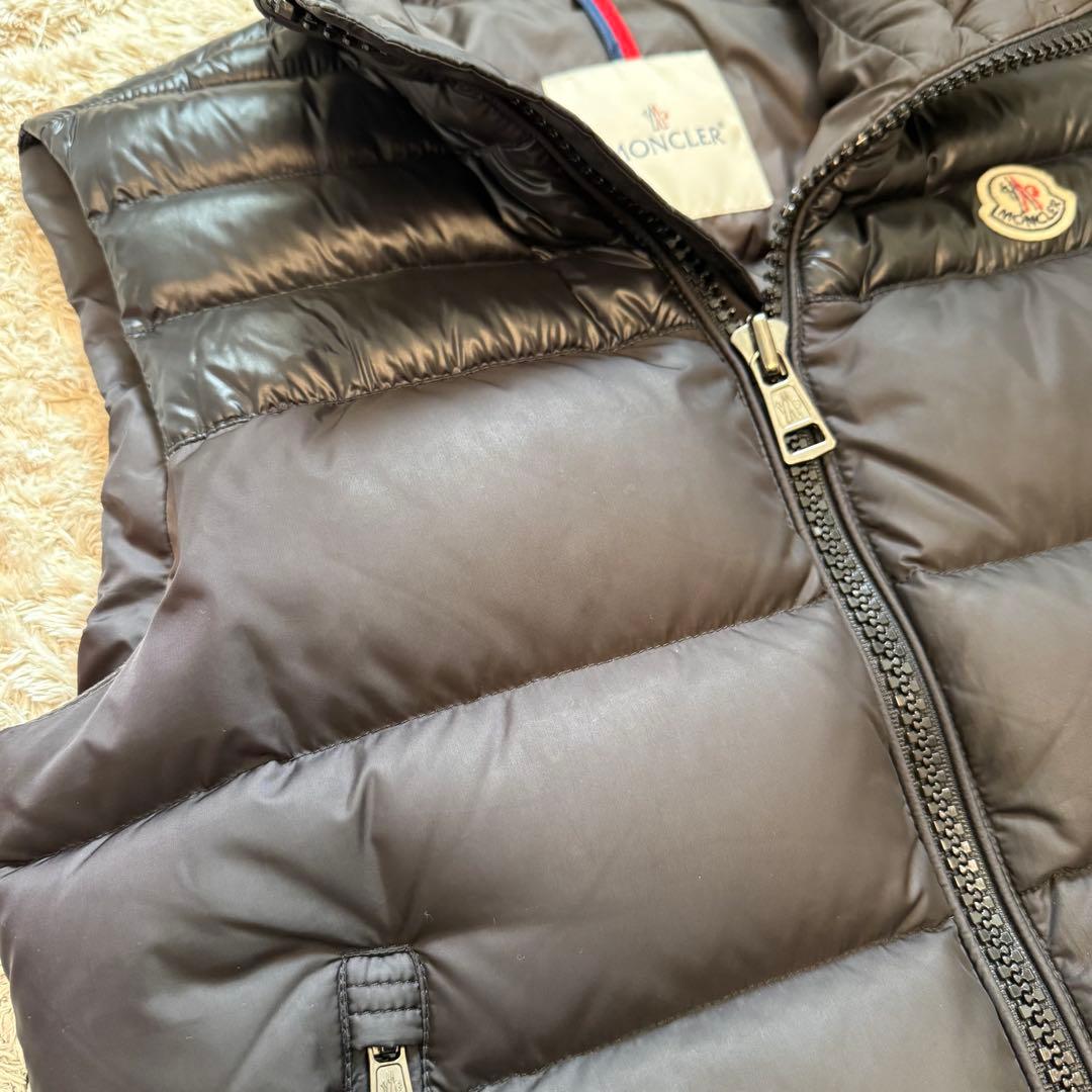 MONCLER モンクレール　ダウンベスト　ベスト