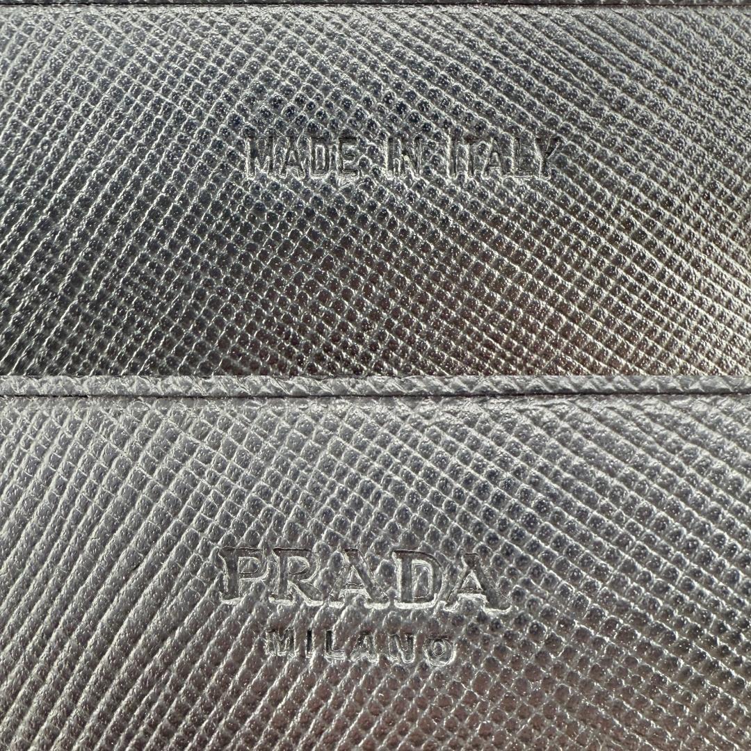 ✨美品✨ PRADA プラダ レザー 二つ折り 長財布 メンズ レディース