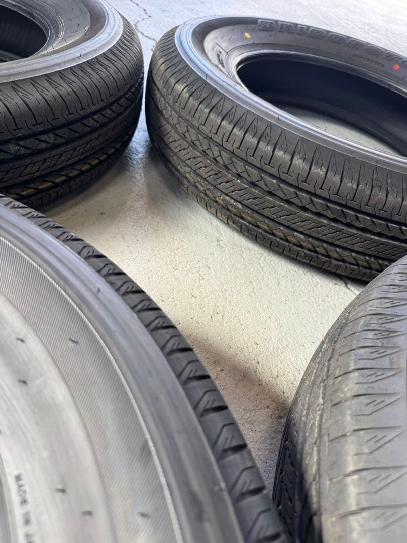 ジムニー　新車時外しタイヤ　175/80R16
