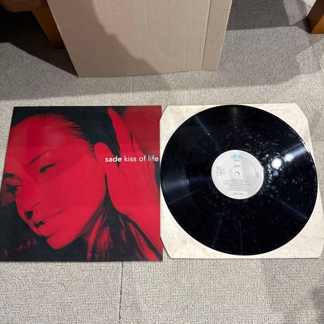 sade/kiss of life レコード