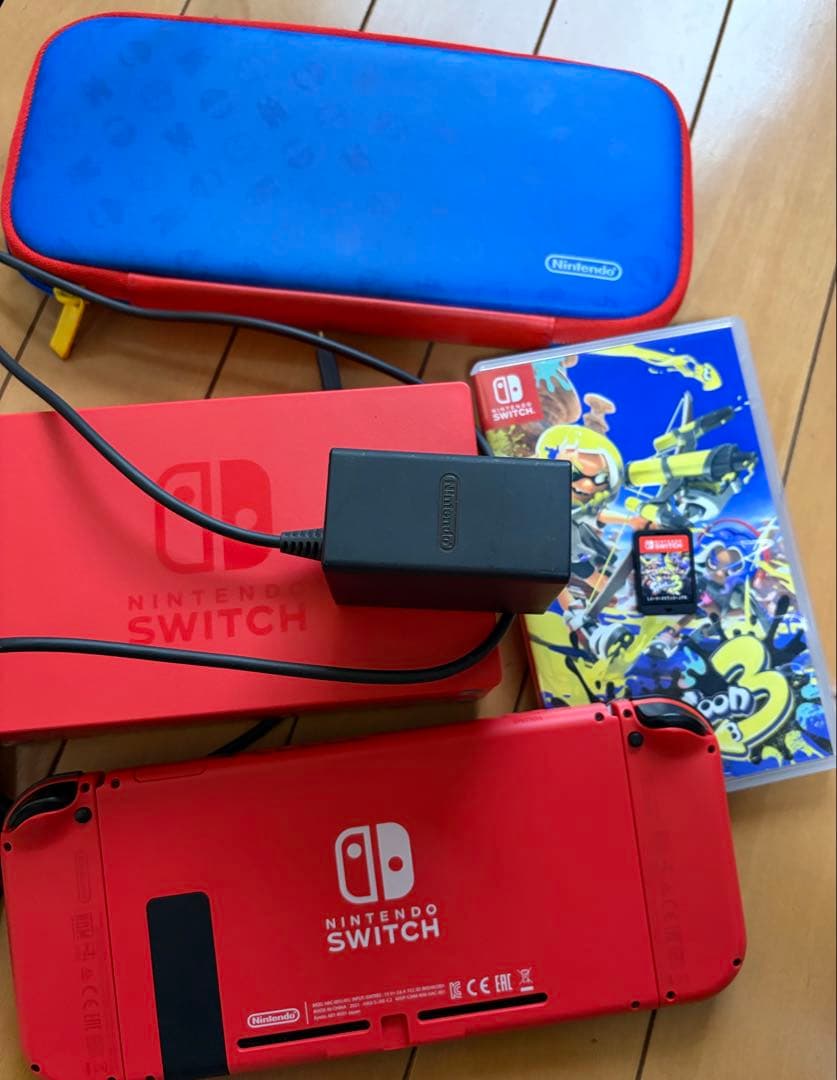 ニンテンドー　Switch 本体+スプラトゥーン3、ケース他
