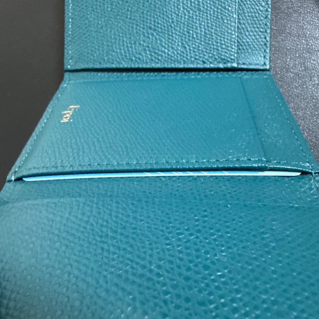 専用　Epoi三つ折り財布 タッセル付き