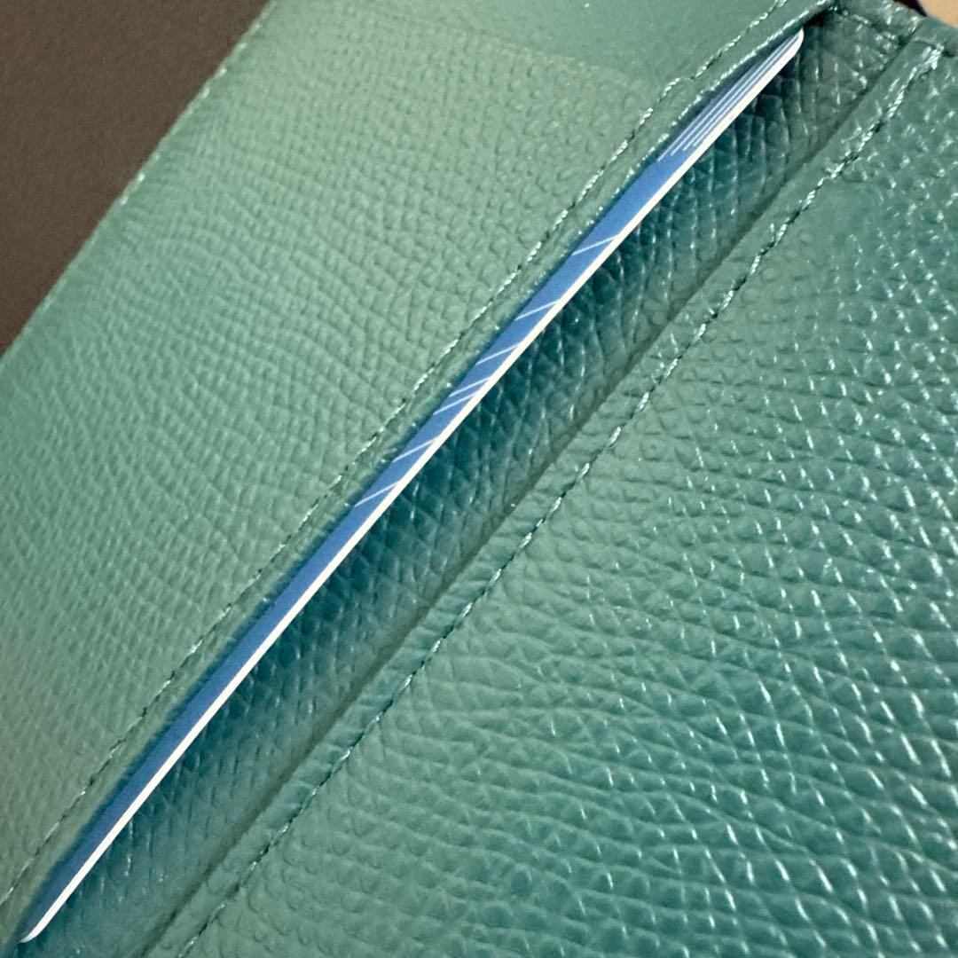 専用　Epoi三つ折り財布 タッセル付き