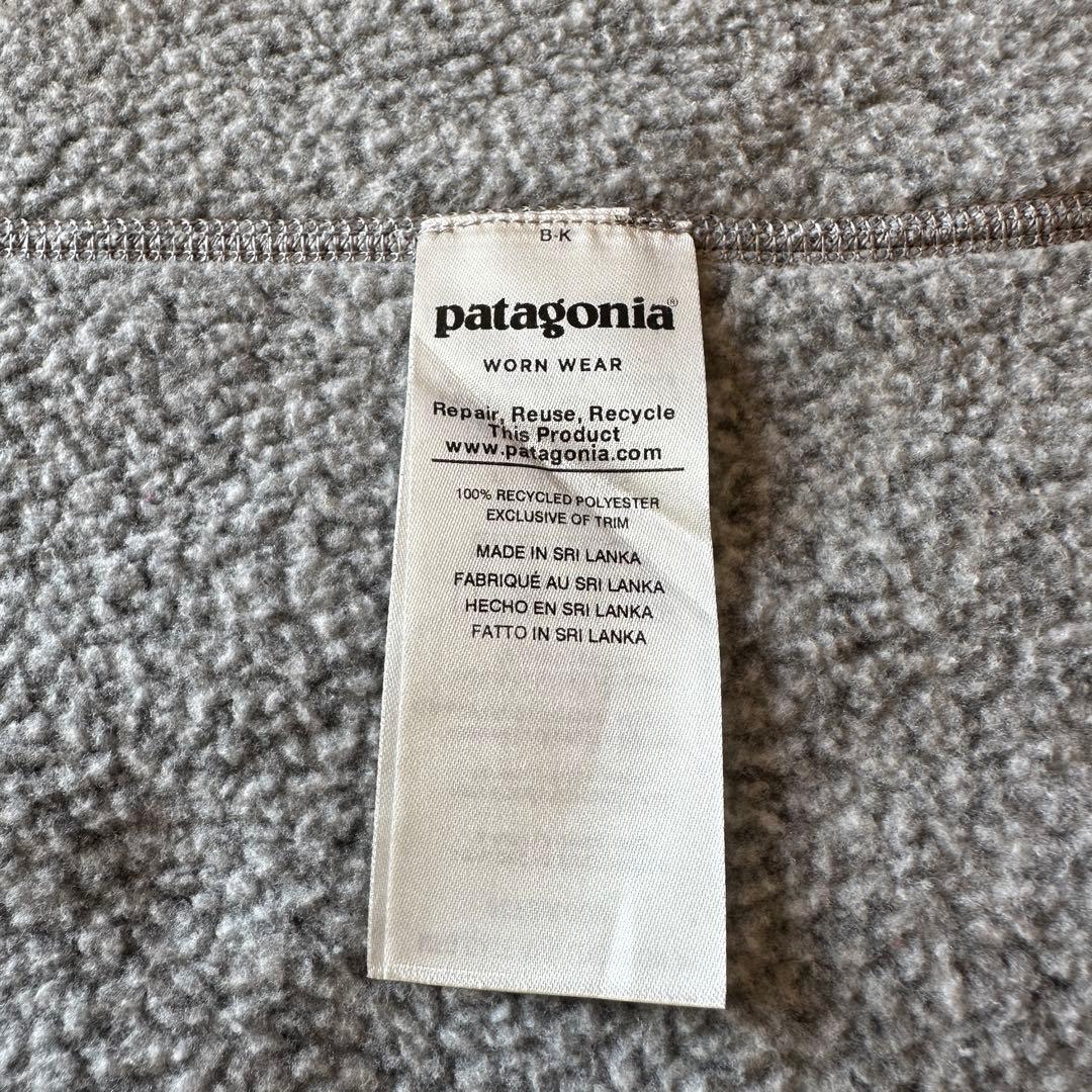 【美品】patagonia フリースベスト グレー　EY刺繍