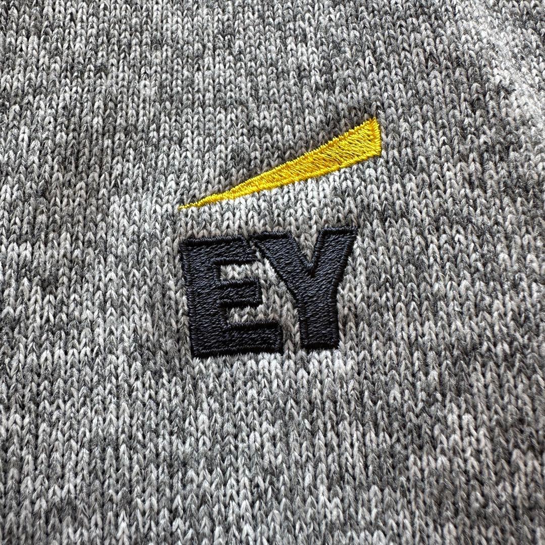 【美品】patagonia フリースベスト グレー　EY刺繍
