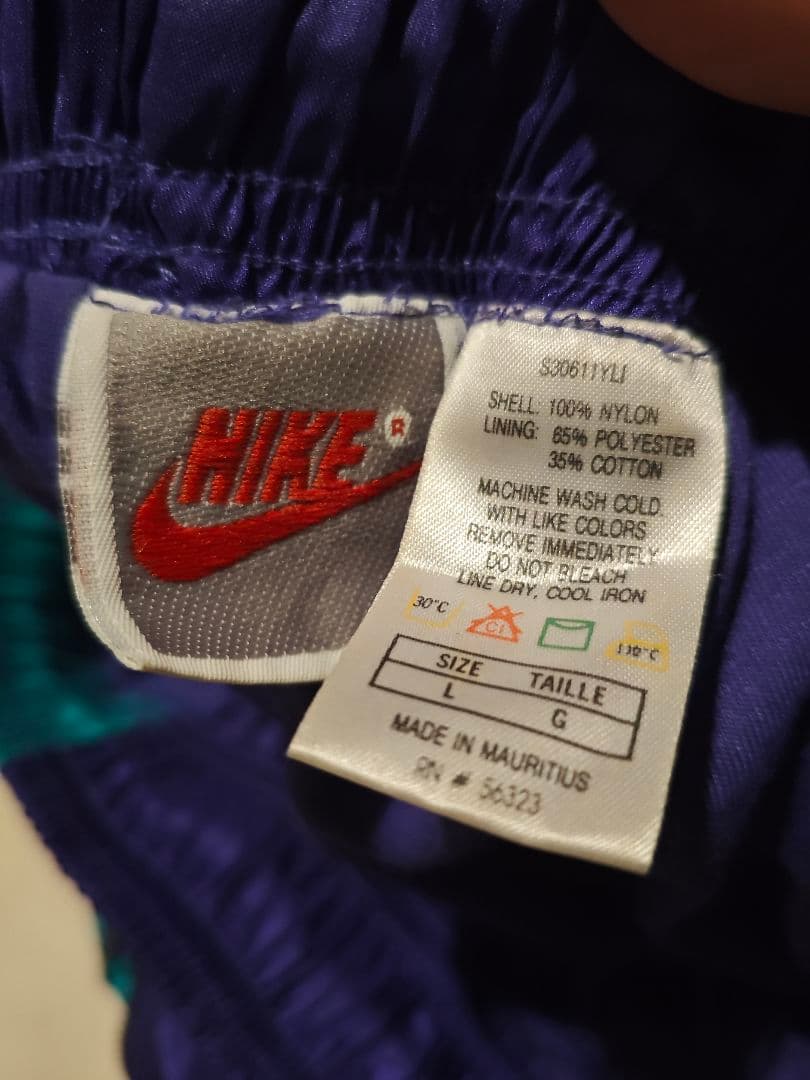 90s vintage Nike スウッシュロゴ Lサイズ