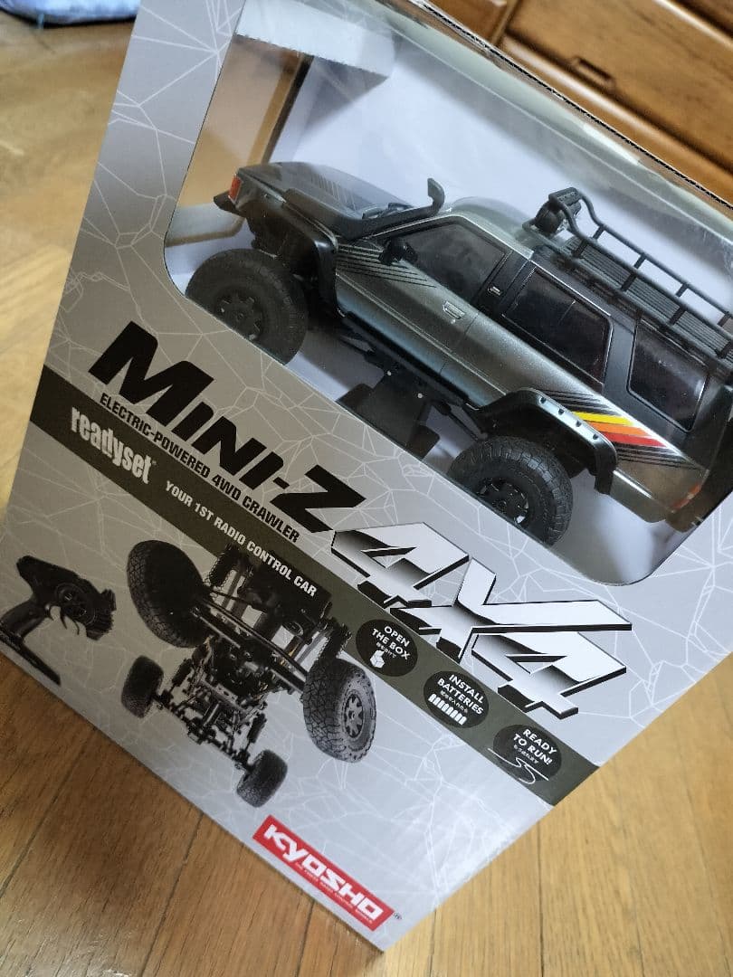 トヨタ4ランナー（ハイラックスサーフ）アクセサリーパーツ付き
