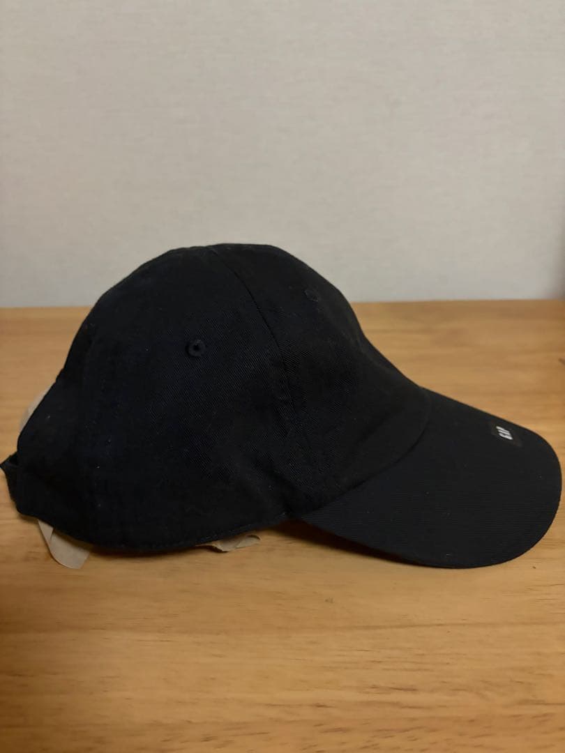 YZY GAP キャップ
