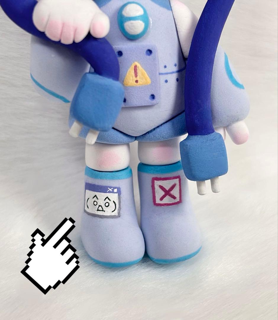 粘土フィギュア　ハンドメイド　サイバーコア