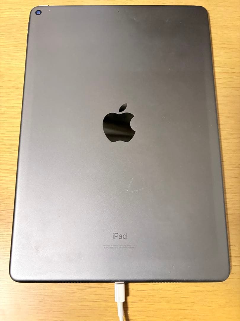 K*g様 ［ジャンク品] iPad Air3 (動作不良無し)