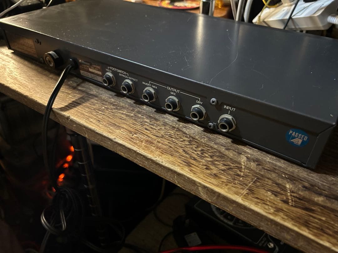 Maxon DM1000 デジタルディレイ 1Uラックサイズ