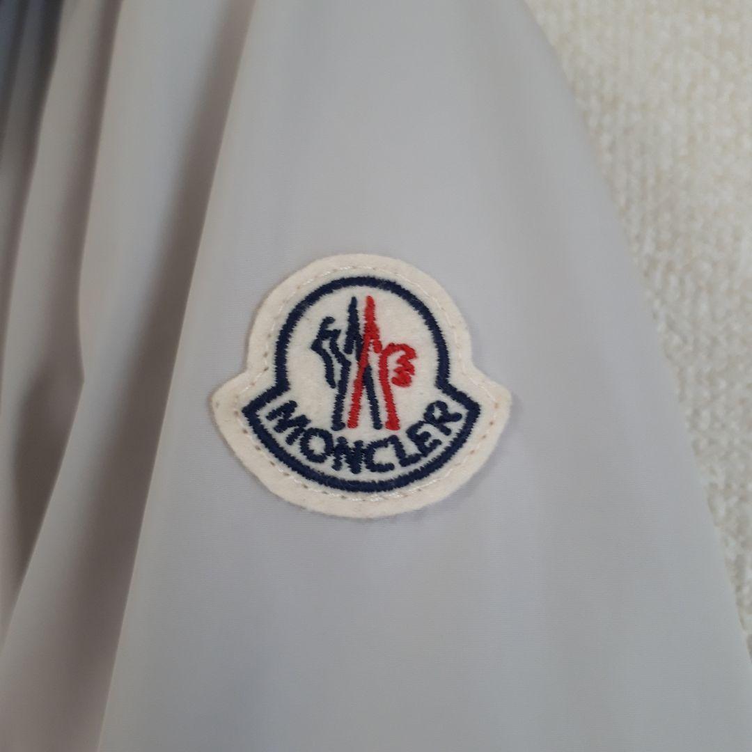 ピーク国内正規品　MONCLER　TOPAZベージュ 1サイズ