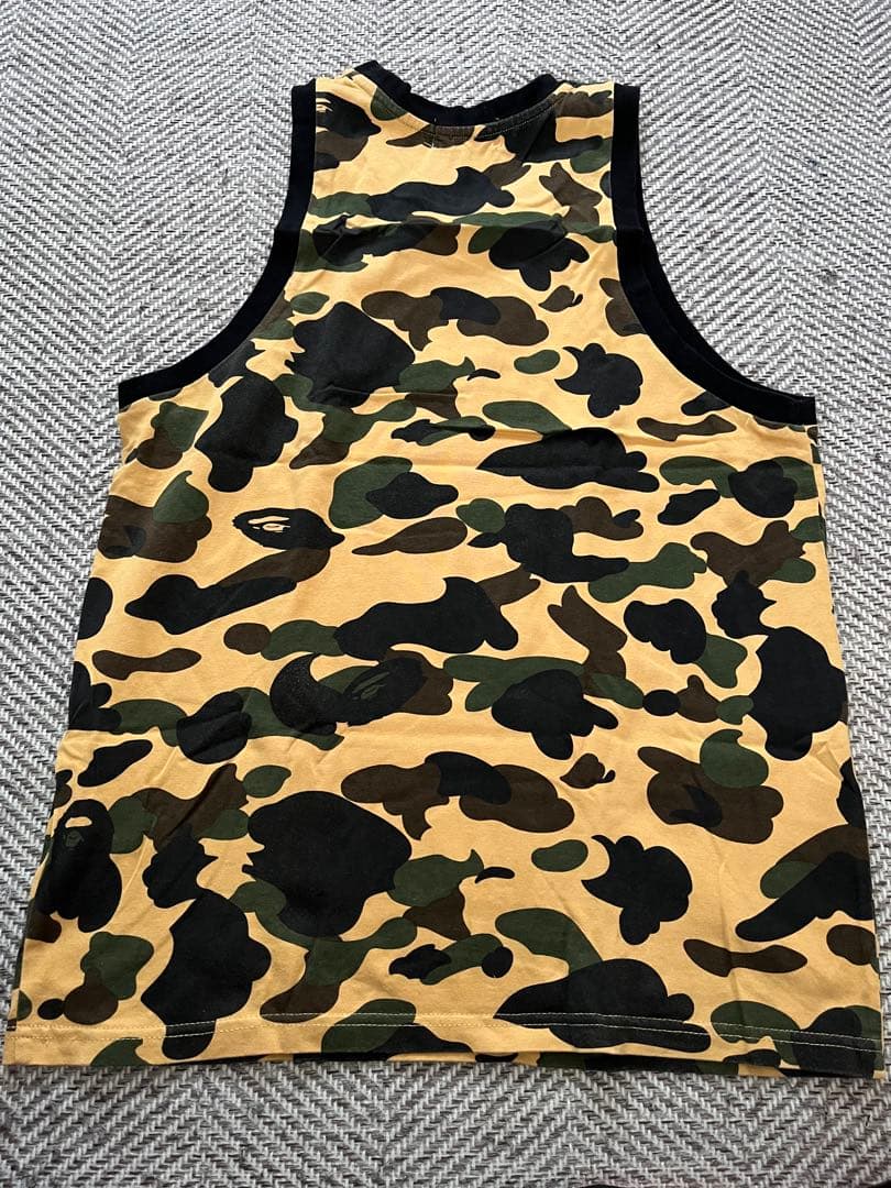 BAPE 総柄イエローカモフラ ワッペンロゴ タンクトップ M メンズ