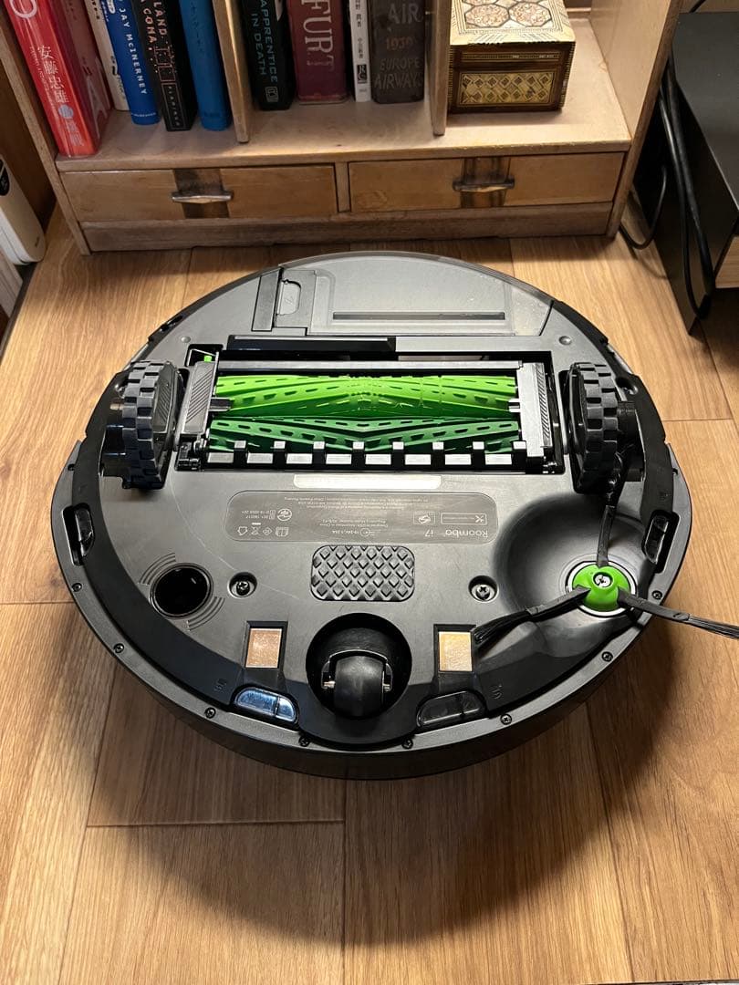 iRobot ルンバ　i7 ロボット掃除機 本体 ブラック【値下げ応相談】