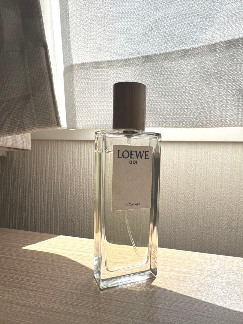 LOEWE 001 ウーマン 香水