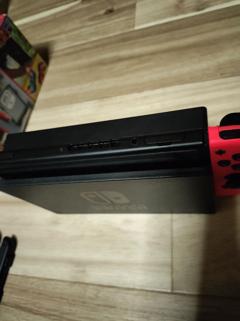 Nintendo　Switch　本体　2023年購入　バッテリー強化版