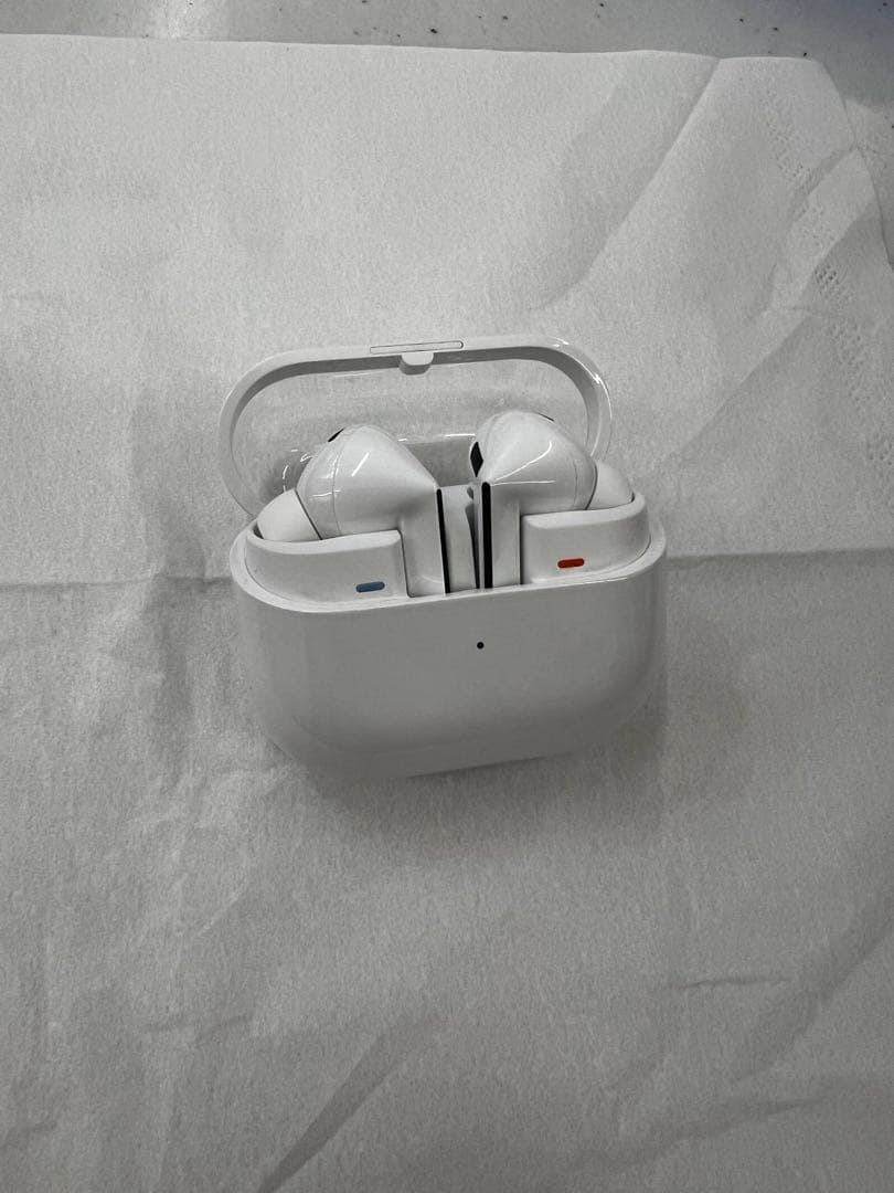 Samsung Galaxy Buds3 Pro ホワイト