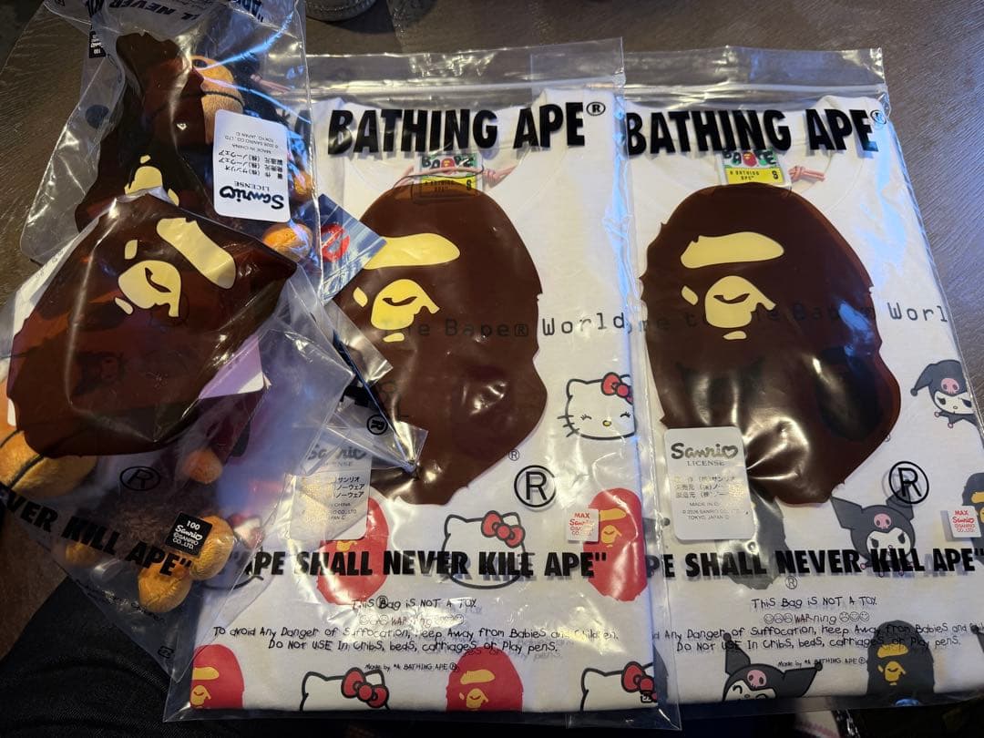 トップス BAPE X KUROMI COLLEGE TEE