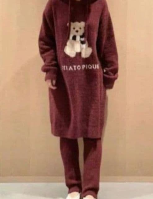 こむなぎ様　PLATOPIQUET クマ　フード付きルームウェアセット