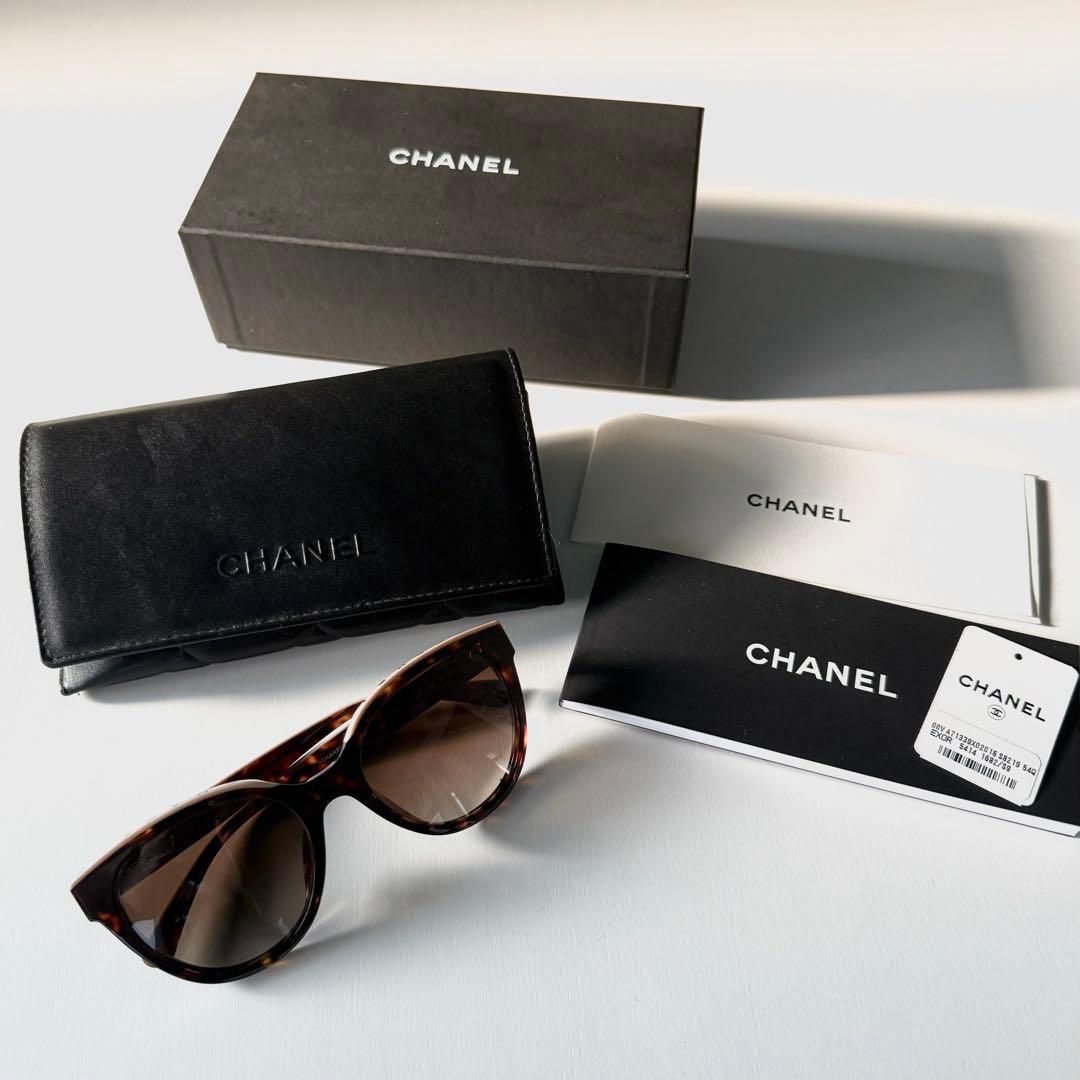 【美品】お値下げしました CHANEL シャネル サングラス バタフライシェイプ