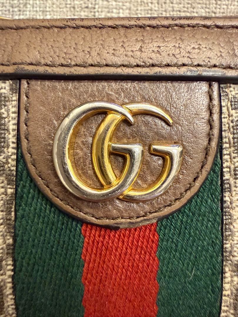 うさぎGUCCI オフディア 二つ折り財布 L字ファスナーGGパターン