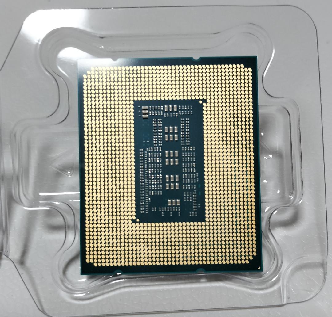 【動作確認済】Intel Core i7-13700F 箱・リテールクーラー付属