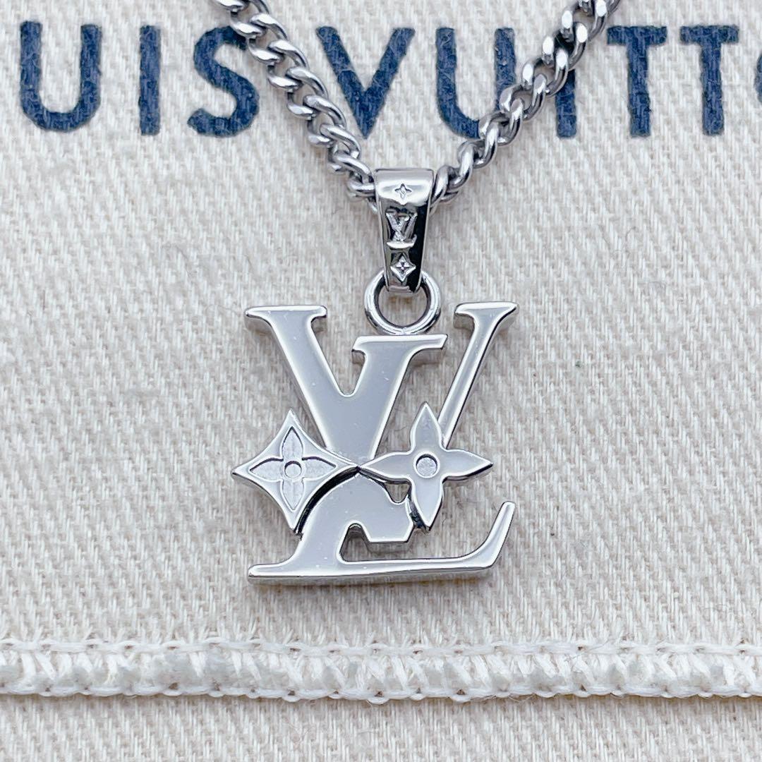 LOUIS VUITTON ネックレス　ロウ　チェーン　LV　トップ　シルバー