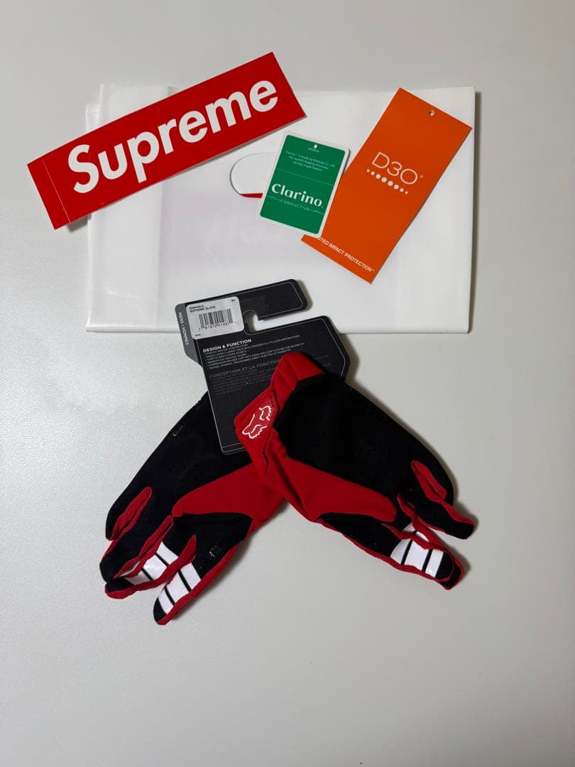 Supremeシュプリーム 手袋
