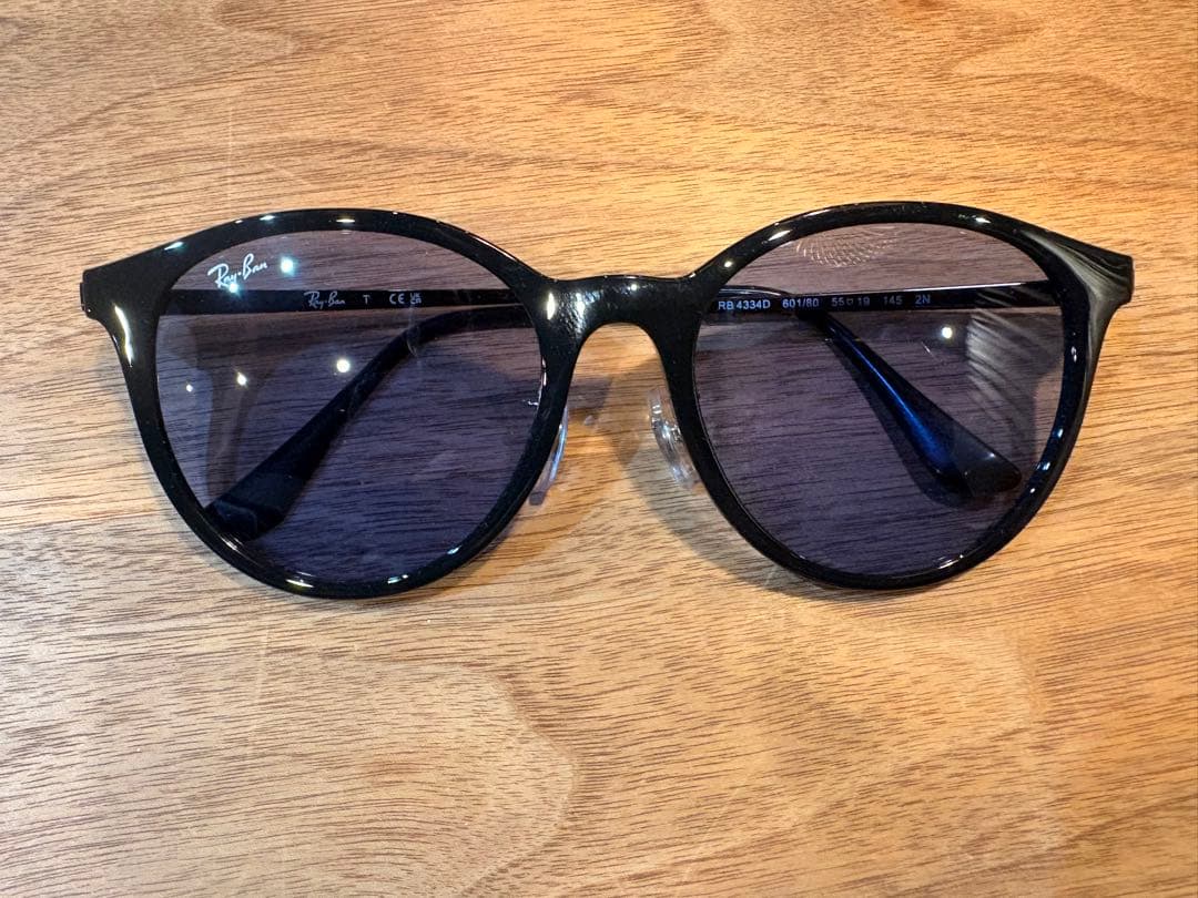 Ray-Ban サングラス RB4334D