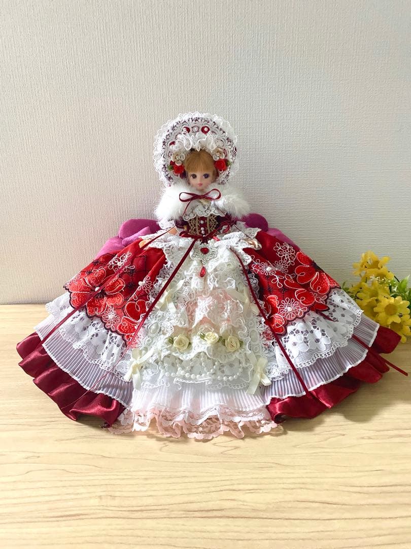 ニ*ウ様 リカちゃん ジェニーちゃん 着せ替え服 赤と白のドレス ハンドメイド