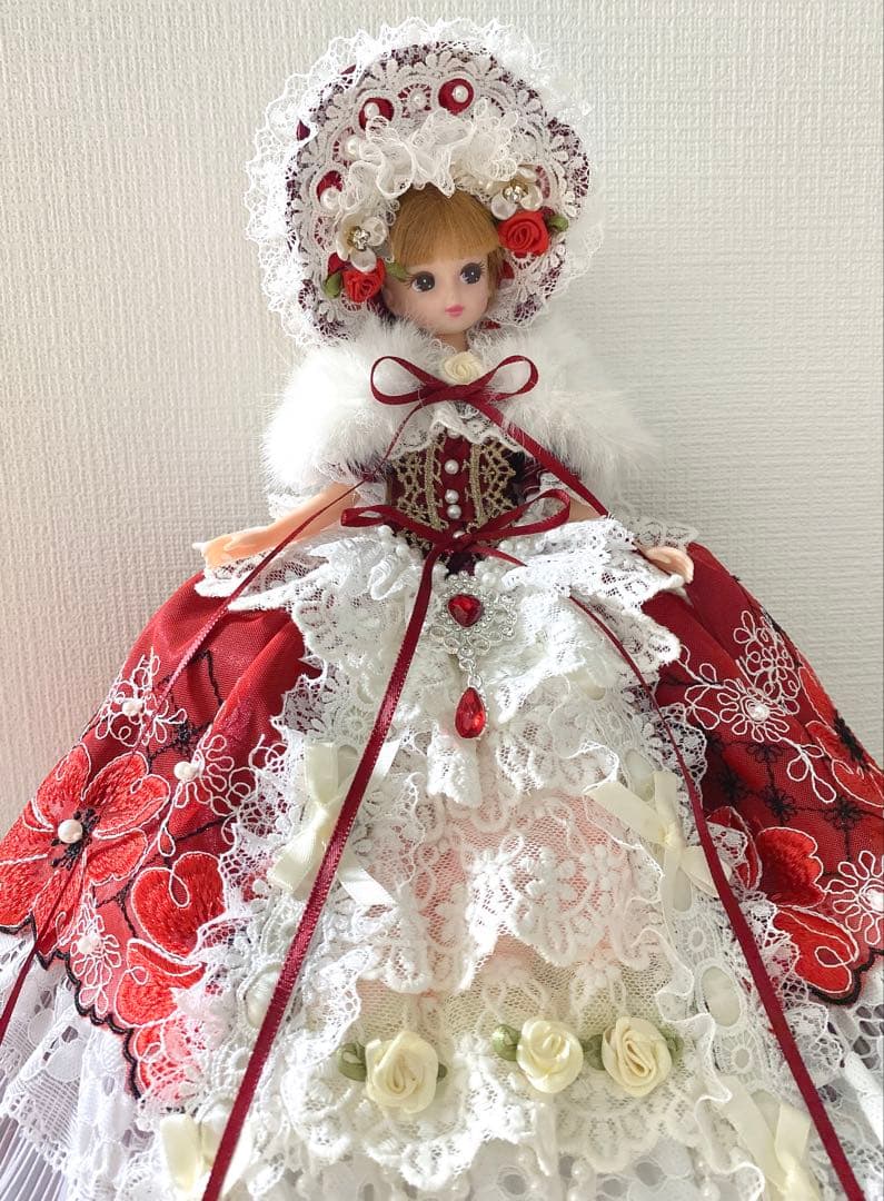 ニ*ウ様 リカちゃん ジェニーちゃん 着せ替え服 赤と白のドレス ハンドメイド