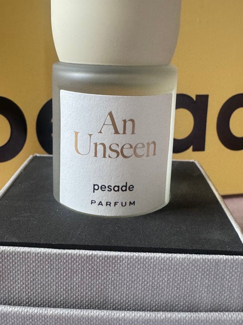 アパpesade/An Unseen 韓国人気香水　ほぼ未使用