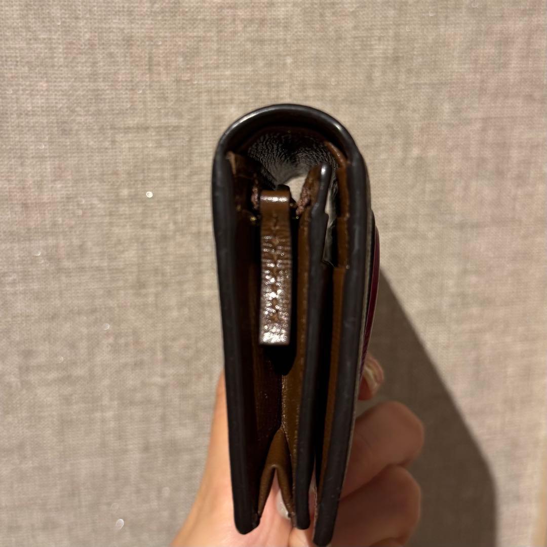 【最終値下げ】 美品GUCCI 二つ折り財布