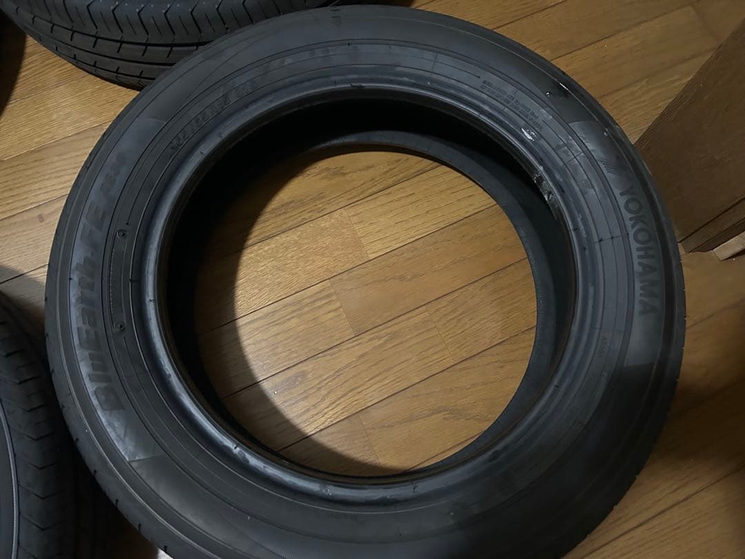 ２０２６年製ヨコハマbluearth 165/65R15のサマータイヤ4本セット