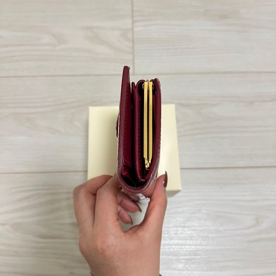 LOUISVUITTON ルイヴィトン　二つ折り財布　がま口　ヴェルニレッド　赤
