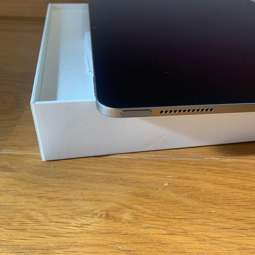 iPad Air 13インチ M2 128GB Wi-Fiモデル スペースグレイ