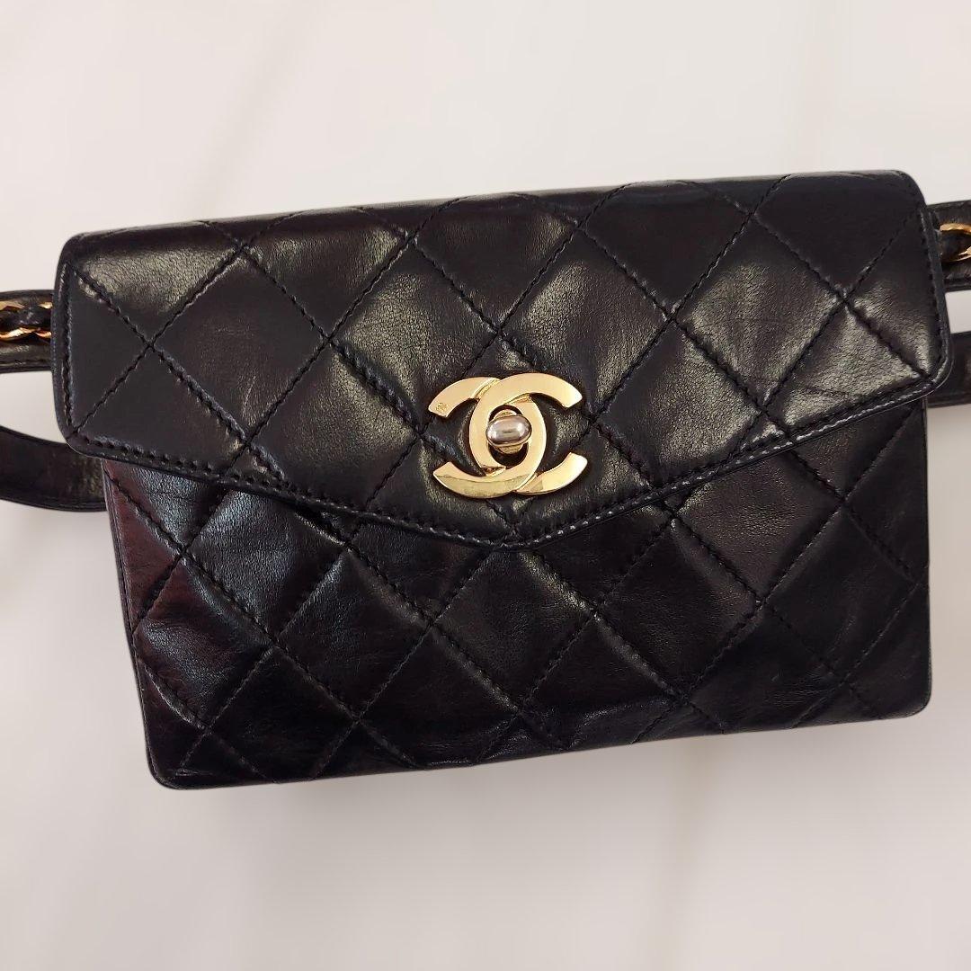 【美品】CHANEL　マトラッセ　ウエストポーチ　ギャランティカード付き　黒