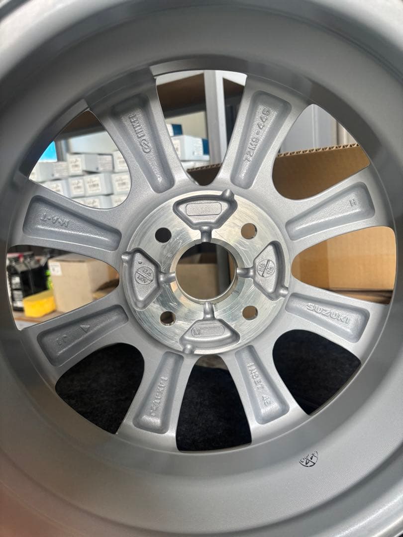 ワゴンr 純正オプション14インチ 5スポークホイール　　新品4本セット
