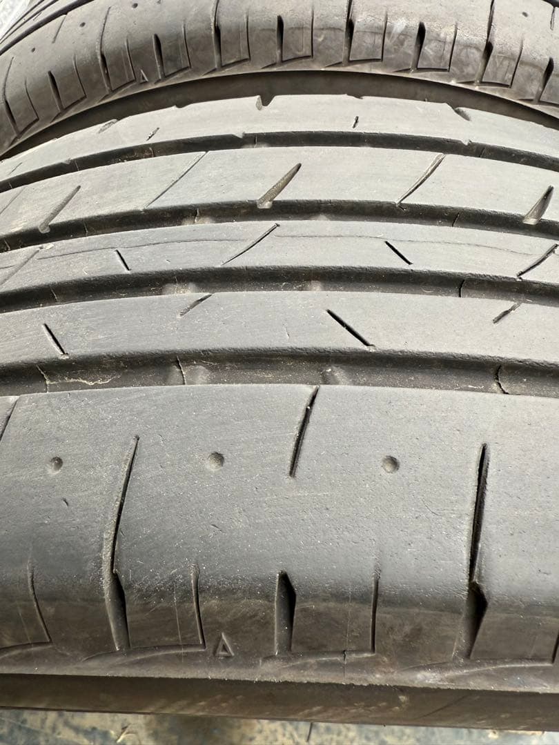 プルプル太郎ブリヂストンサマータイヤ215／60R17 96H深溝