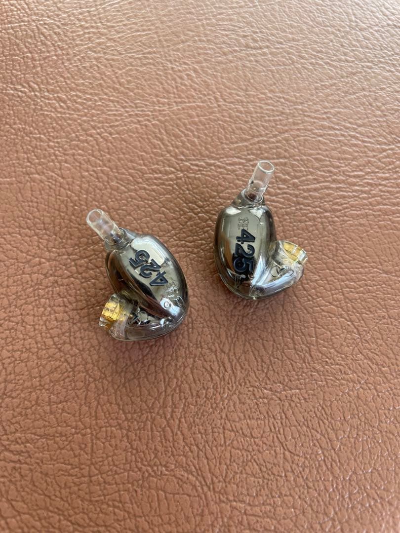 SHURE SE 425 モニターイヤホン 本体のみ