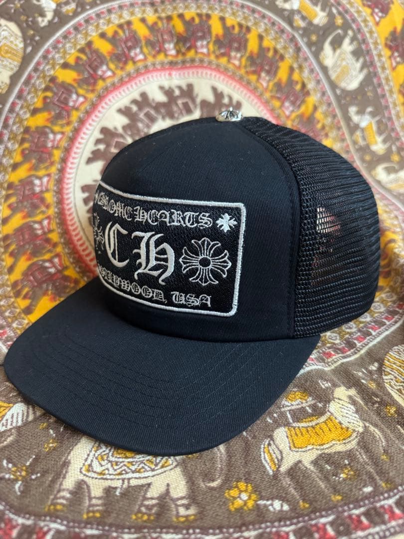 CHROME HEARTS ブラック トラッカーキャップ　早い者勝ち！！