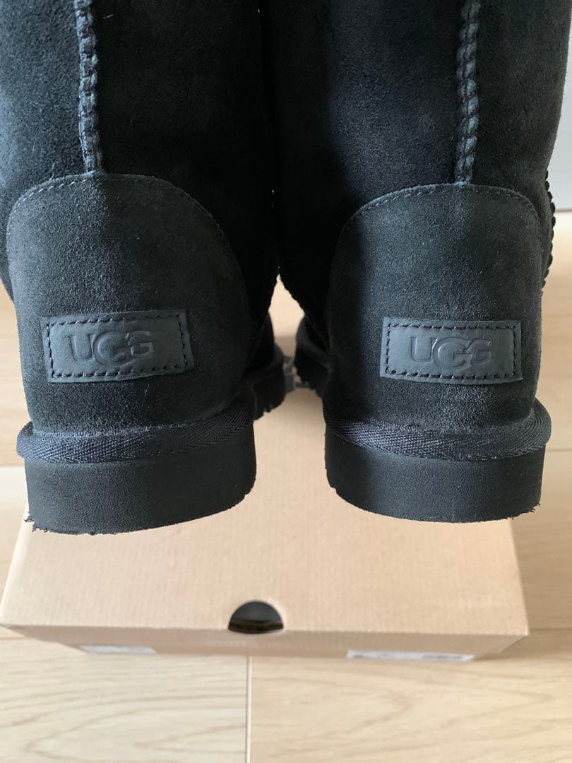 アグ UGG ムートンブーツ W CLASSIC SHORT Ⅱ ブラック 25