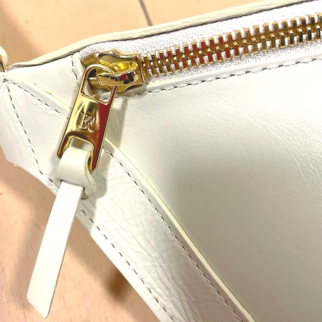 BANANA REPUBLIC Vida ベルトレザーバッグ